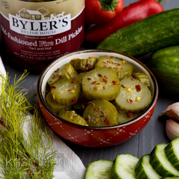 Old-Fashioned-Fire-Dill-Pickles-02-WEB