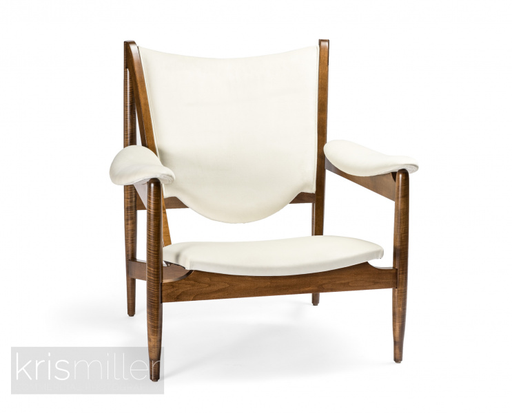 Anekee-Arm-Chair-Brown-Maple-FC-9090-Chocolate-Spice-14050-Ivory-01-WEB