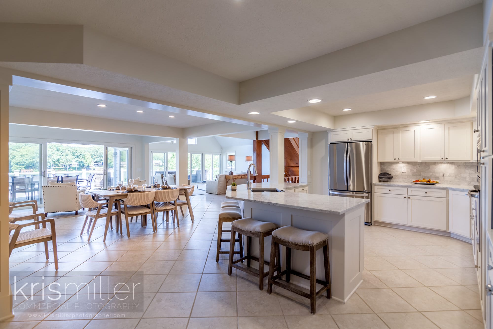 895_Kingsway_Cir-07-Kitchen_and_Dining-WEB